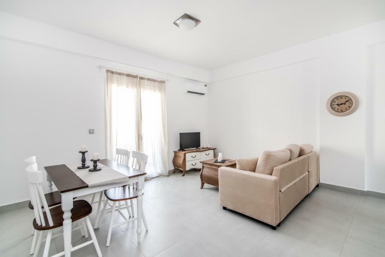 Lux 'N Comfort Apartments Tínos المظهر الخارجي الصورة