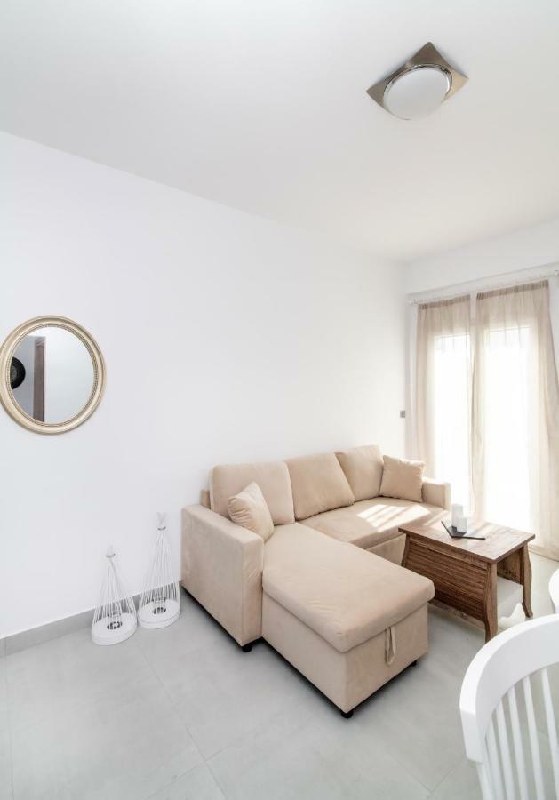 Lux 'N Comfort Apartments Tínos المظهر الخارجي الصورة